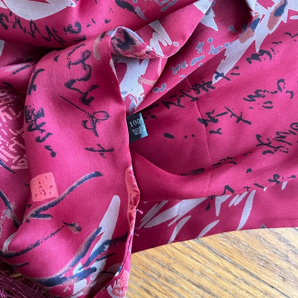 Outfit. Vintage slacks and 100% silk scarf - Picture 7 of 10